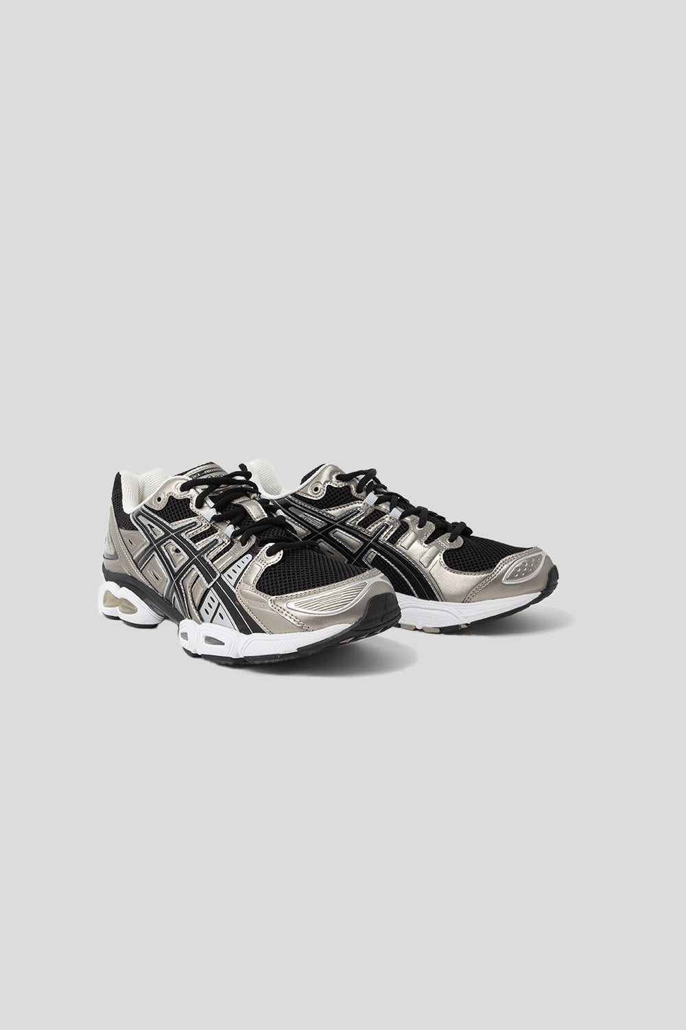 Asics Gel-Nimbus 9 in Frosted Almond / Black | Wallace Mercantile Shop