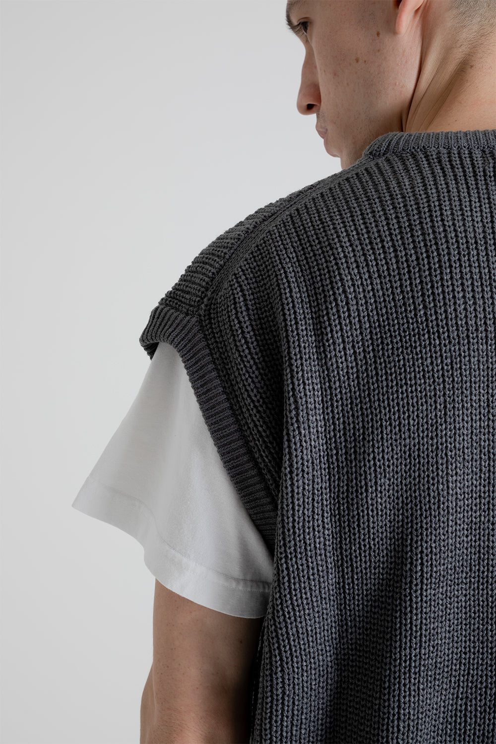 Frizmworks Relaxed Knit Vest in Charcoal