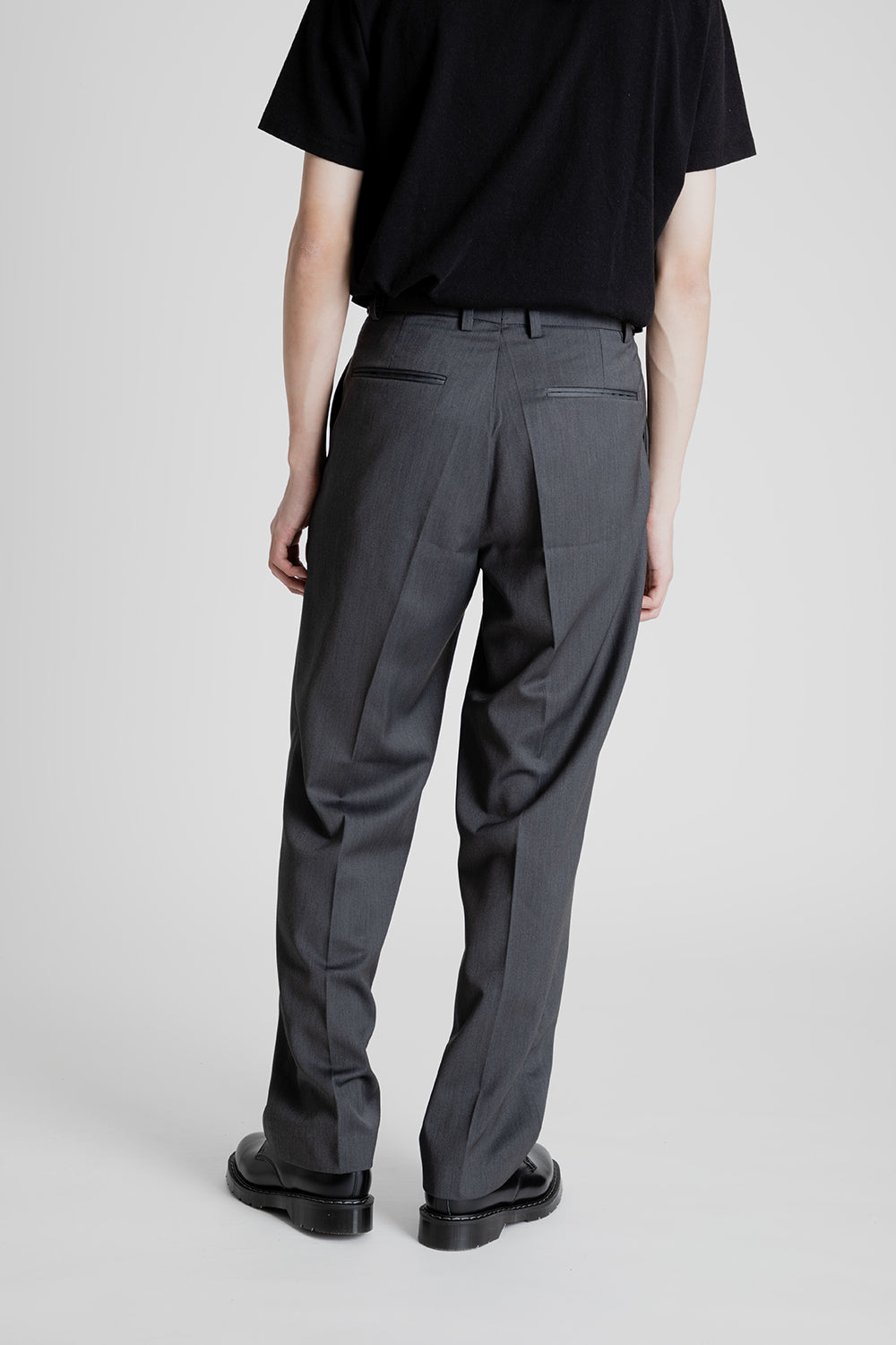 Frizmworks_Side_Adjust_Two_Tuck_Slacks_Charcoal