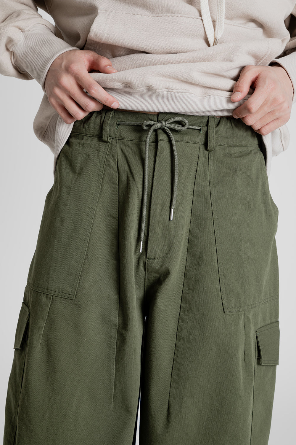 Frizmworks_Twill_Cargo_Balloon_Pants_Olive