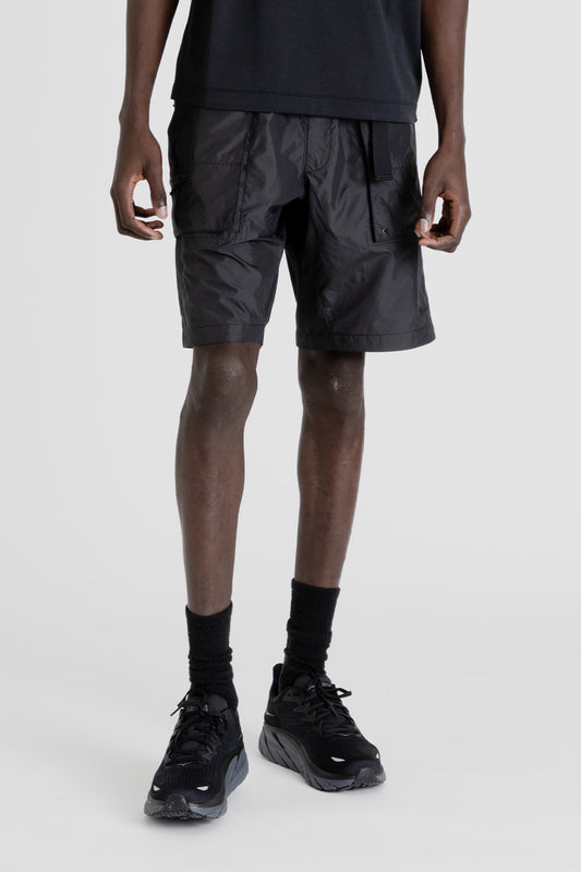 Goldwin-rip-stop-cargo-shorts-black