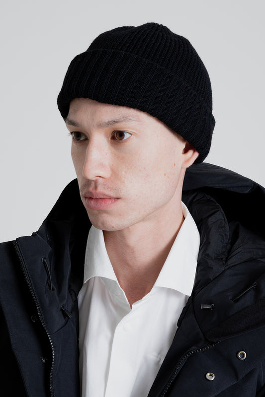 Goldwin Gore-Tex Infinium Beanie in Black