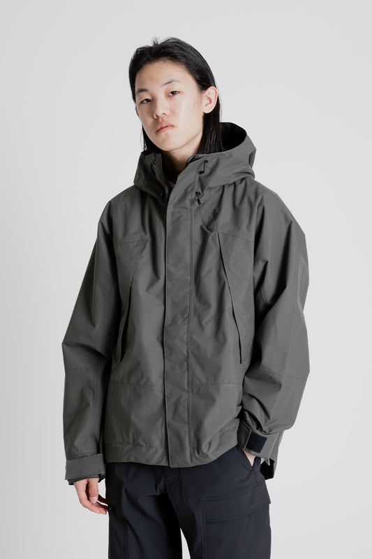 Goldwin Pertex Unlimited 2L Jacket in Khaki Gray