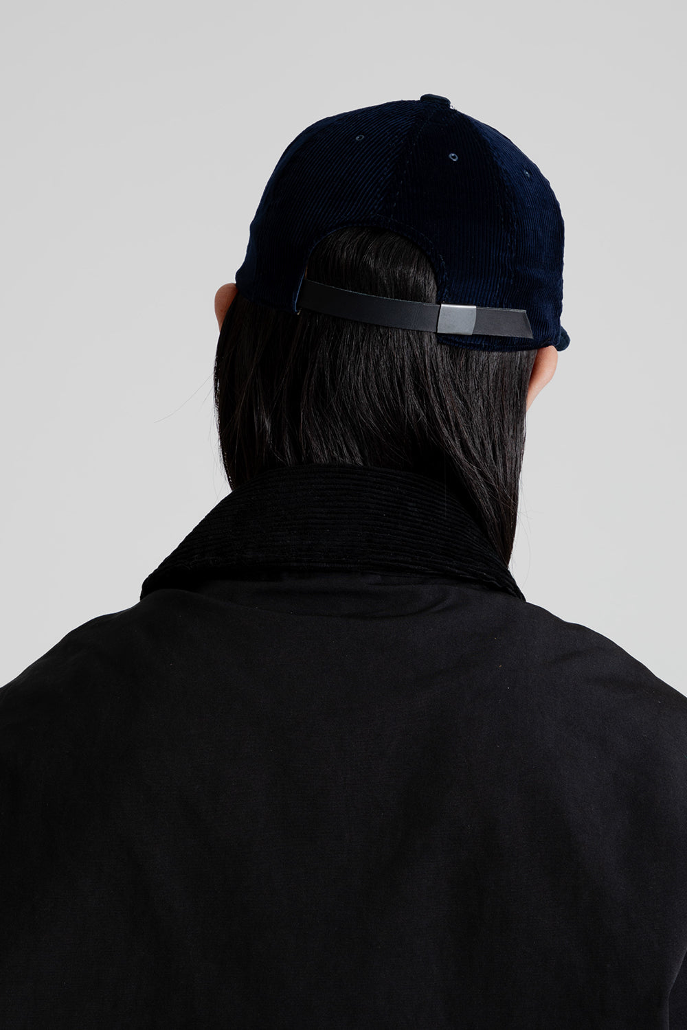 Poten Cole &amp; Velvet Cap in Navy