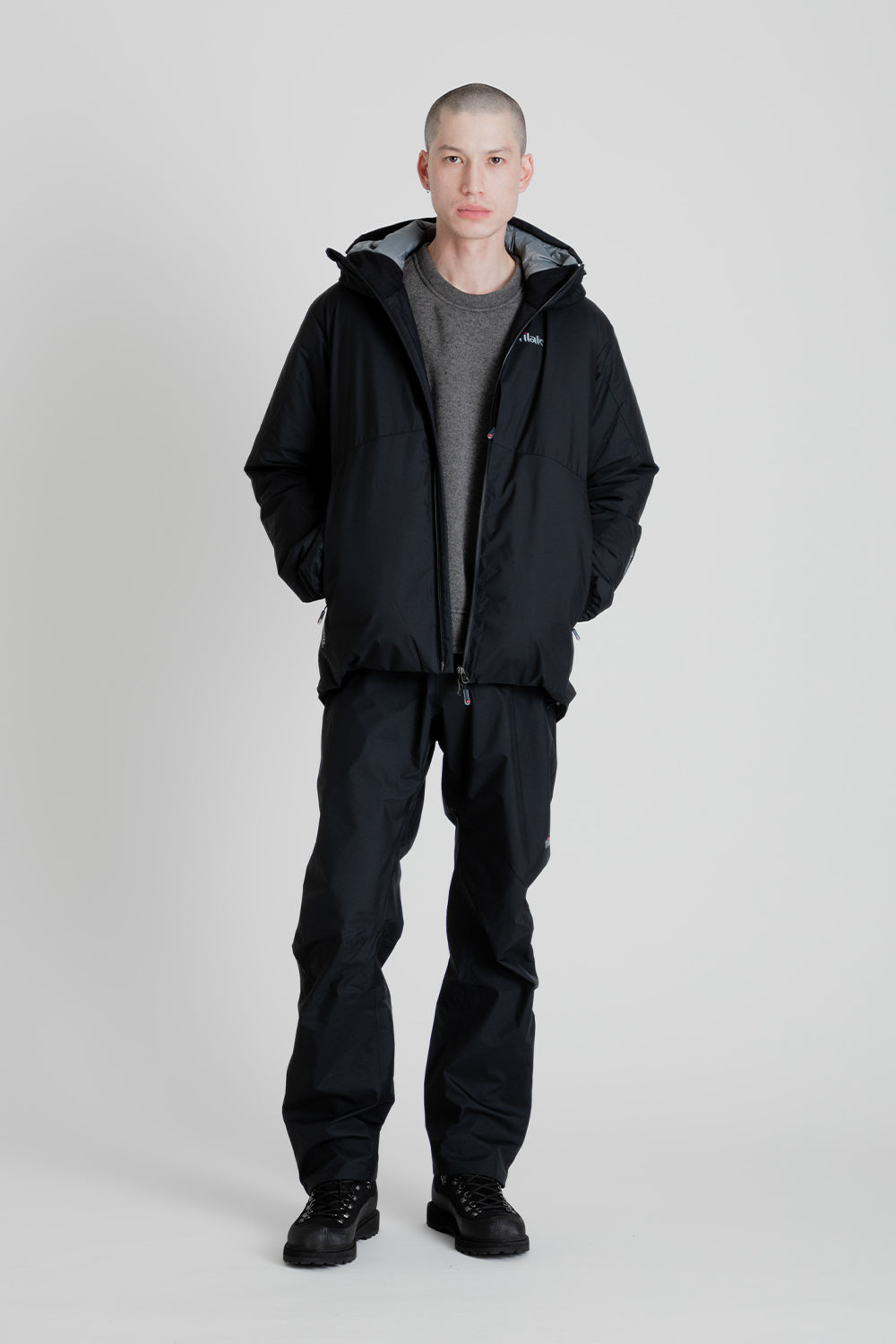 Tilak Svalbard Hood Jacket in Caviar Black