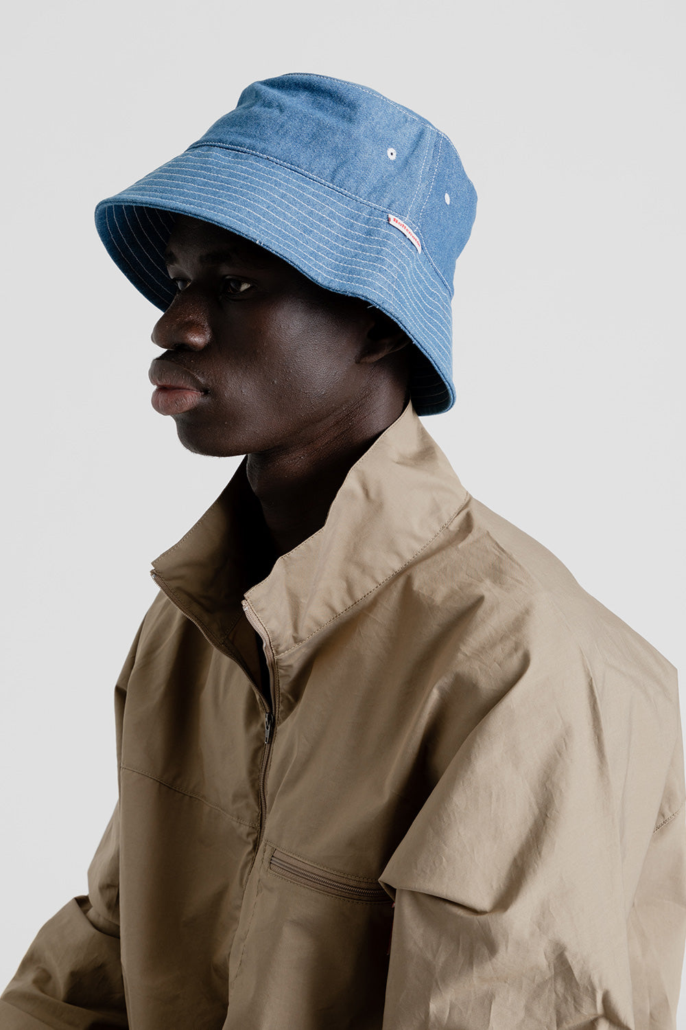 Merz B. Schwanen - Vintage Fleece Bucket Hat in Oat Off-White Cotton, M