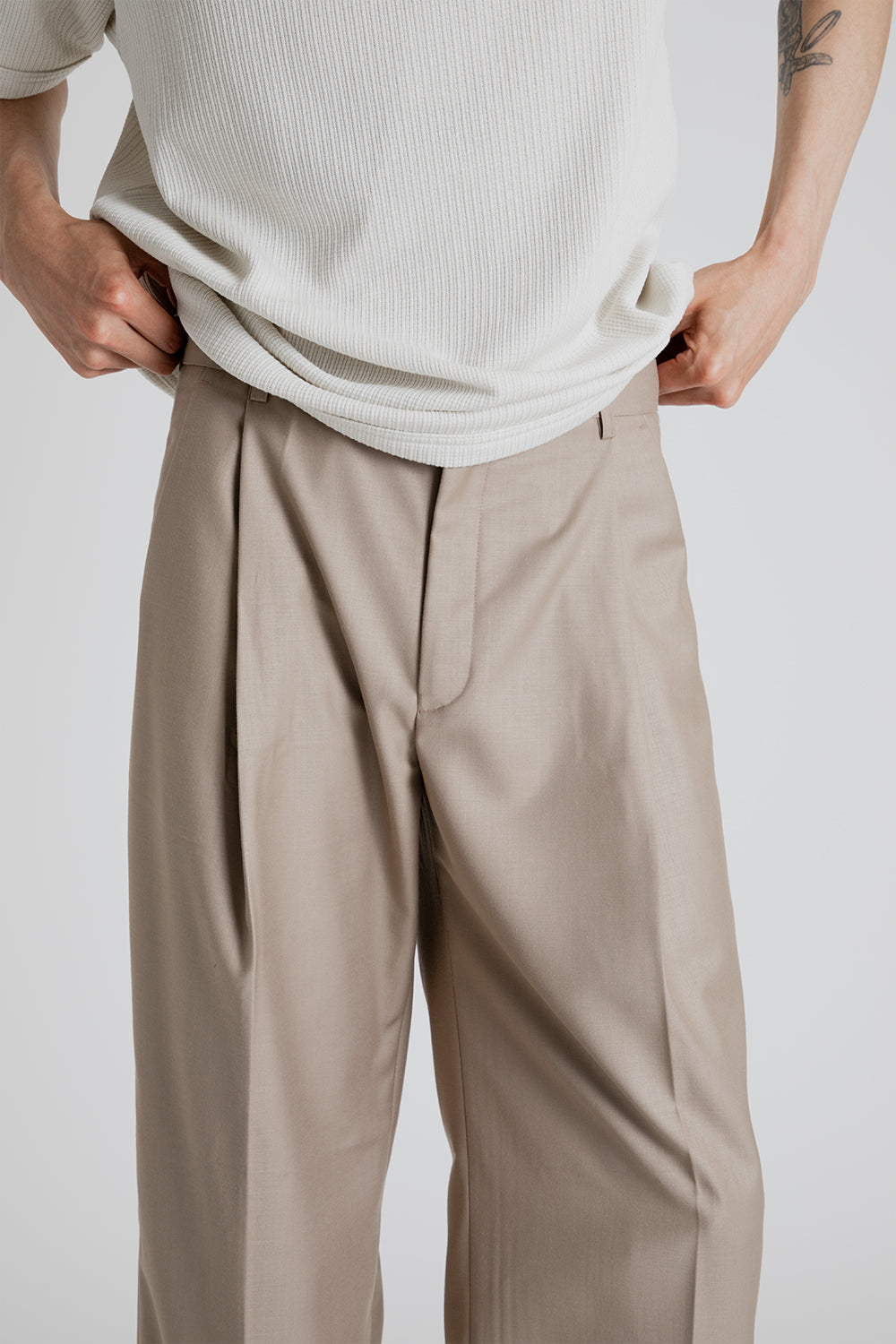 Frizmworks OG One Tuck Wide Slack Pants in Beige