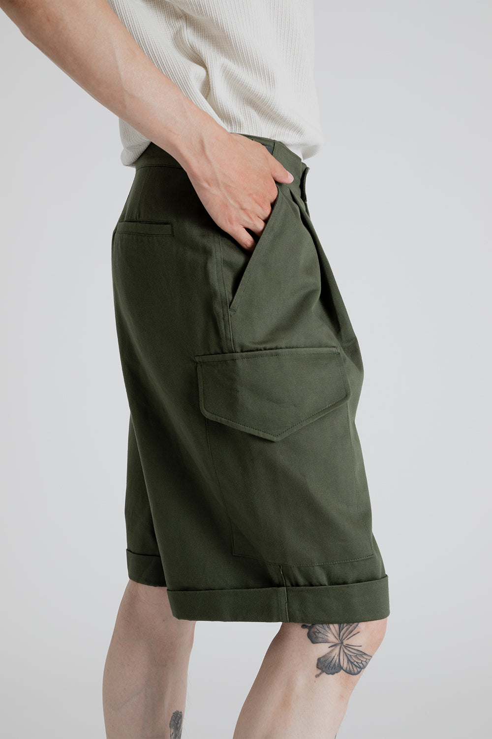 frizmworks-safari-bermuda-shorts-olive
