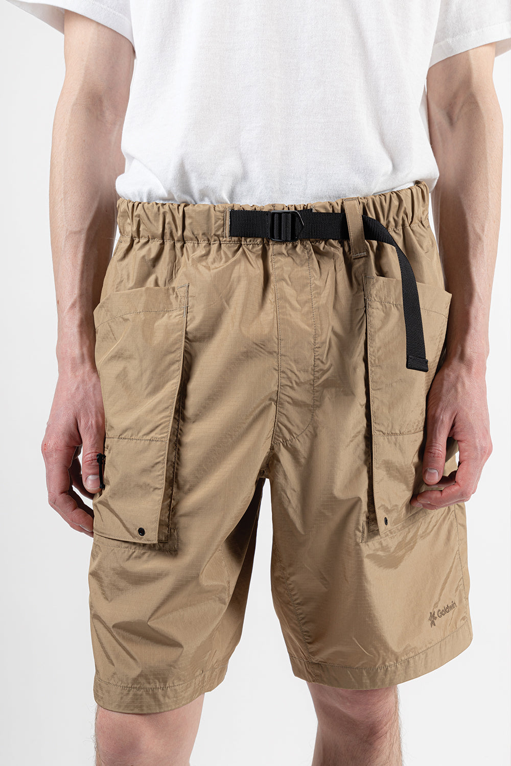 Rip-Stop Mount Cargo Shorts - Clay Beige