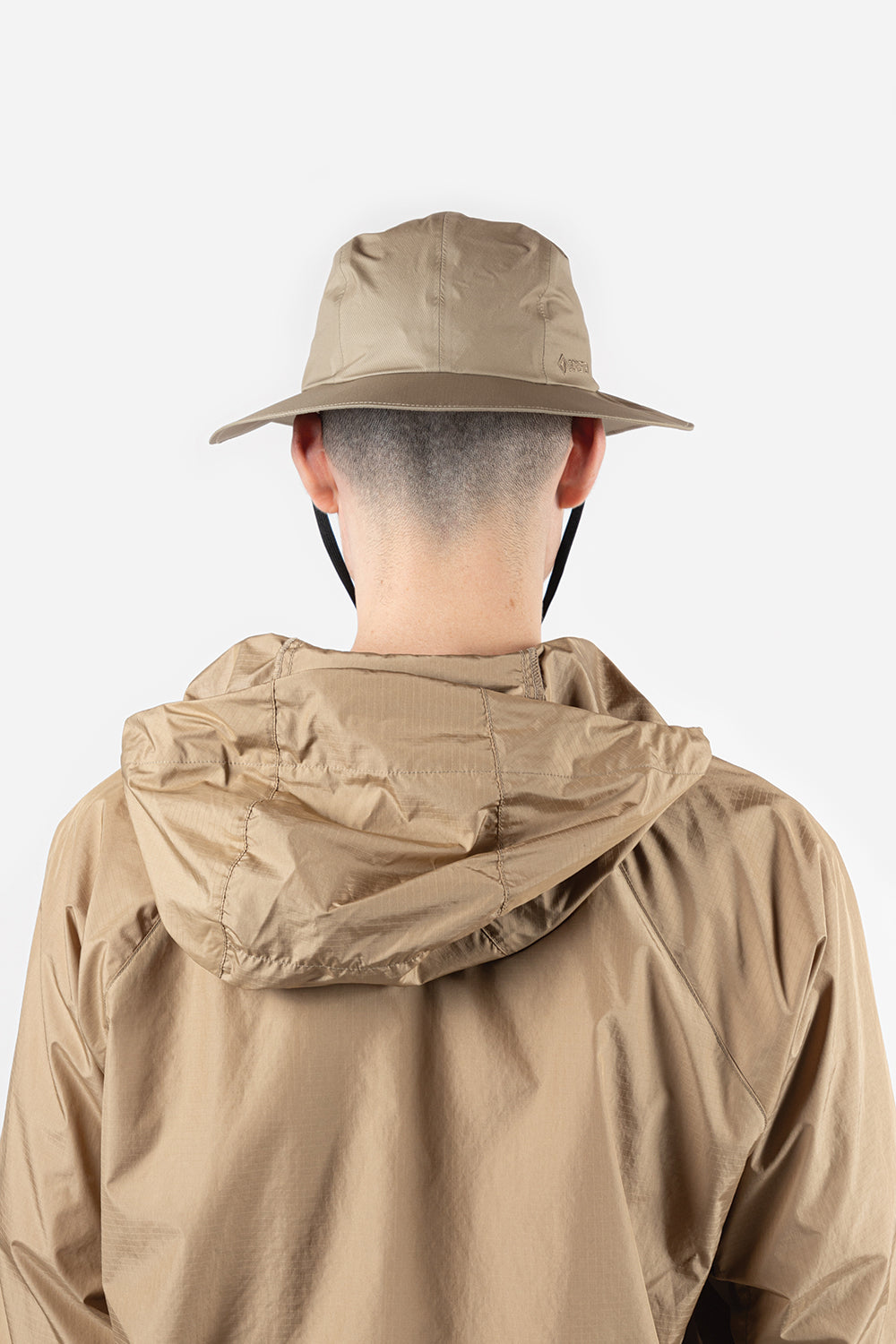 goldwin-gore-tex-mountain-hat-clay-beige