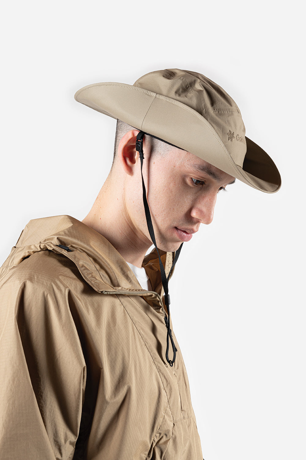 goldwin-gore-tex-mountain-hat-clay-beige