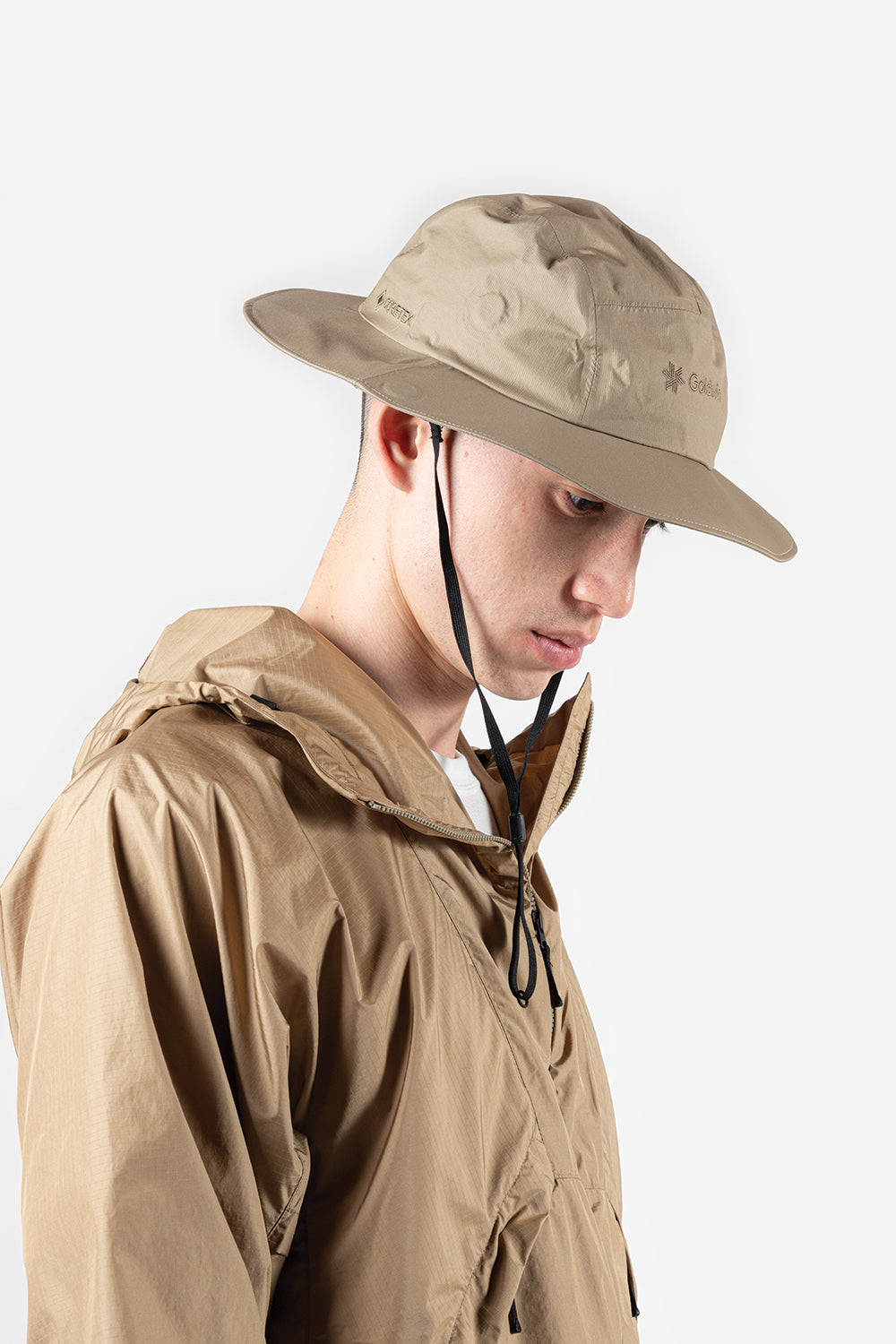 goldwin-gore-tex-mountain-hat-clay-beige