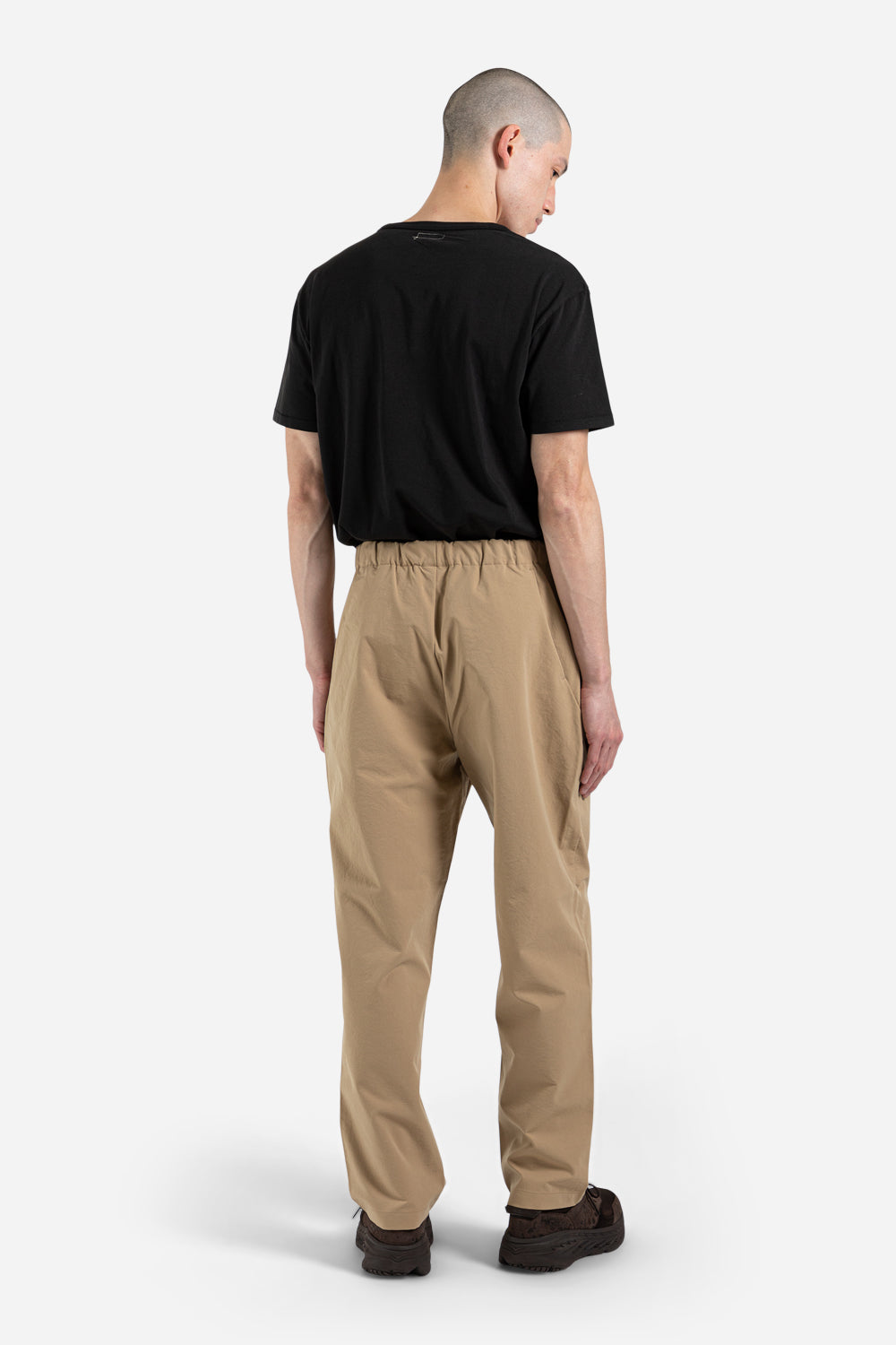 goldwin-one-tuck-tapered-stretch-pants