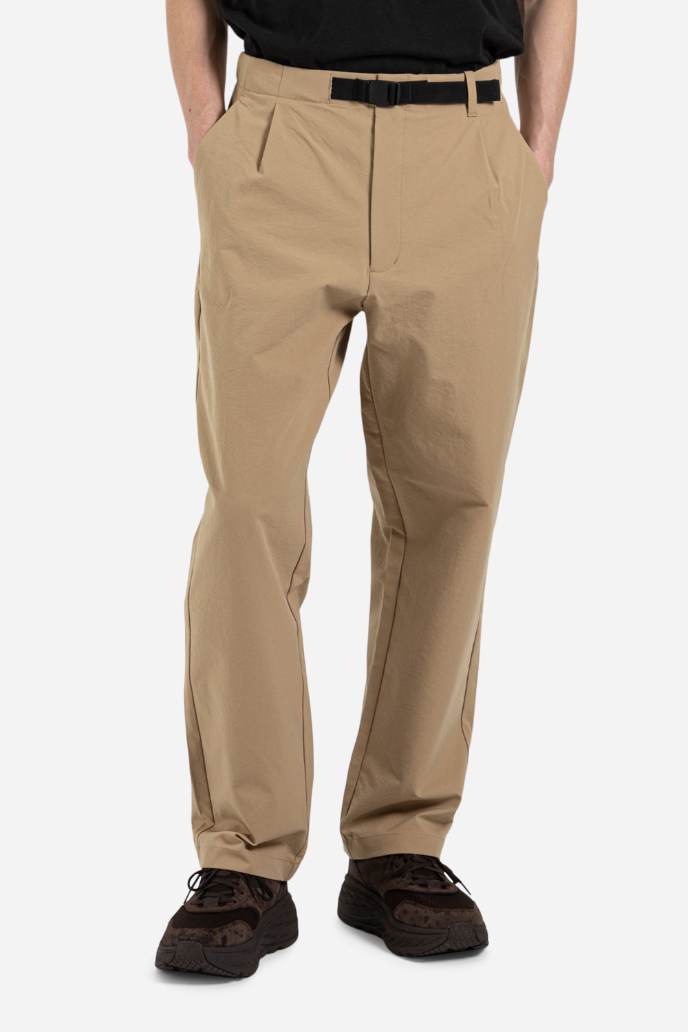 One Tuck Tapered Stretch Pants - Clay Beige