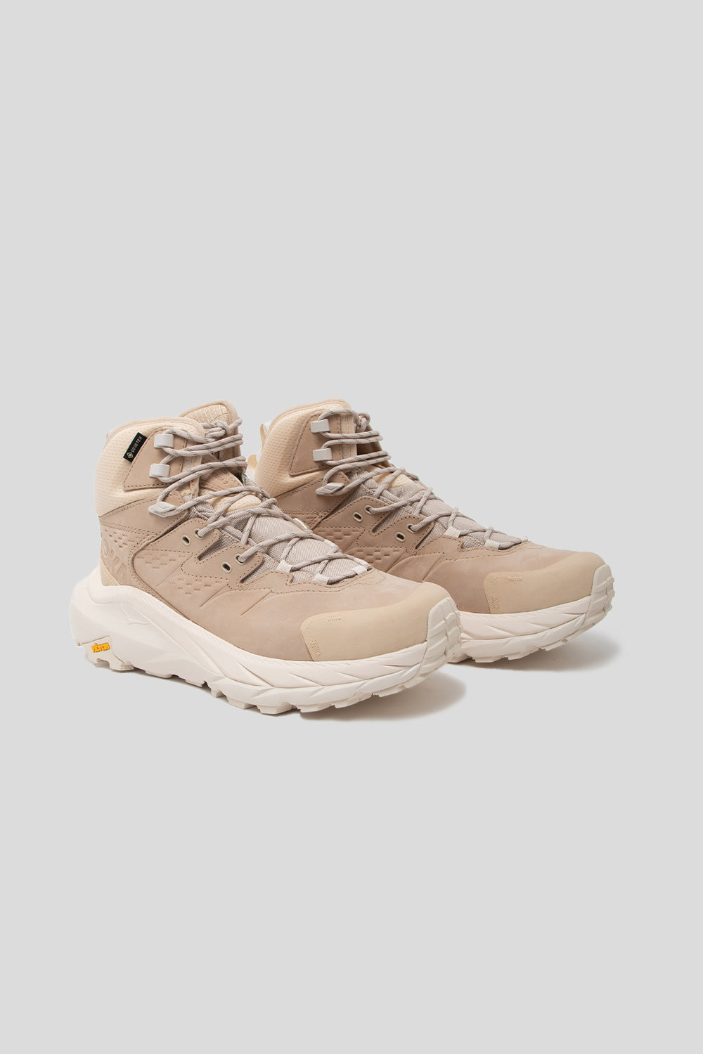 Hoka All Gender Kaha 2 GTX Boot in Shifting Sand/Eggnog