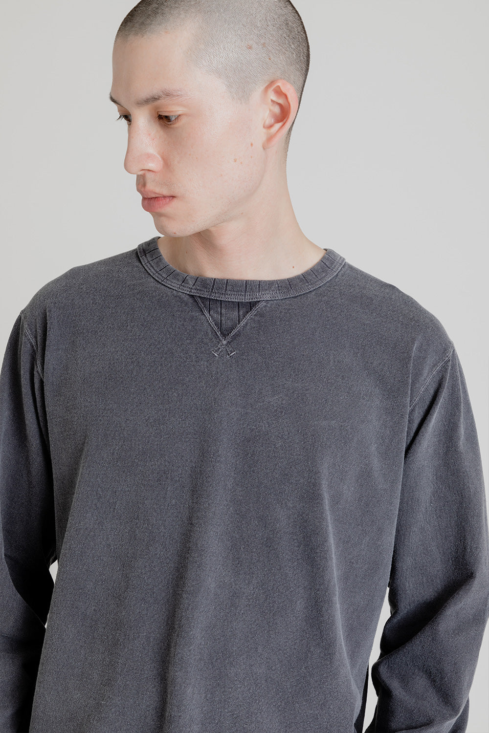 Jackman Pigment Dyed Ribbed L/S T-Shirt in Dark Grey