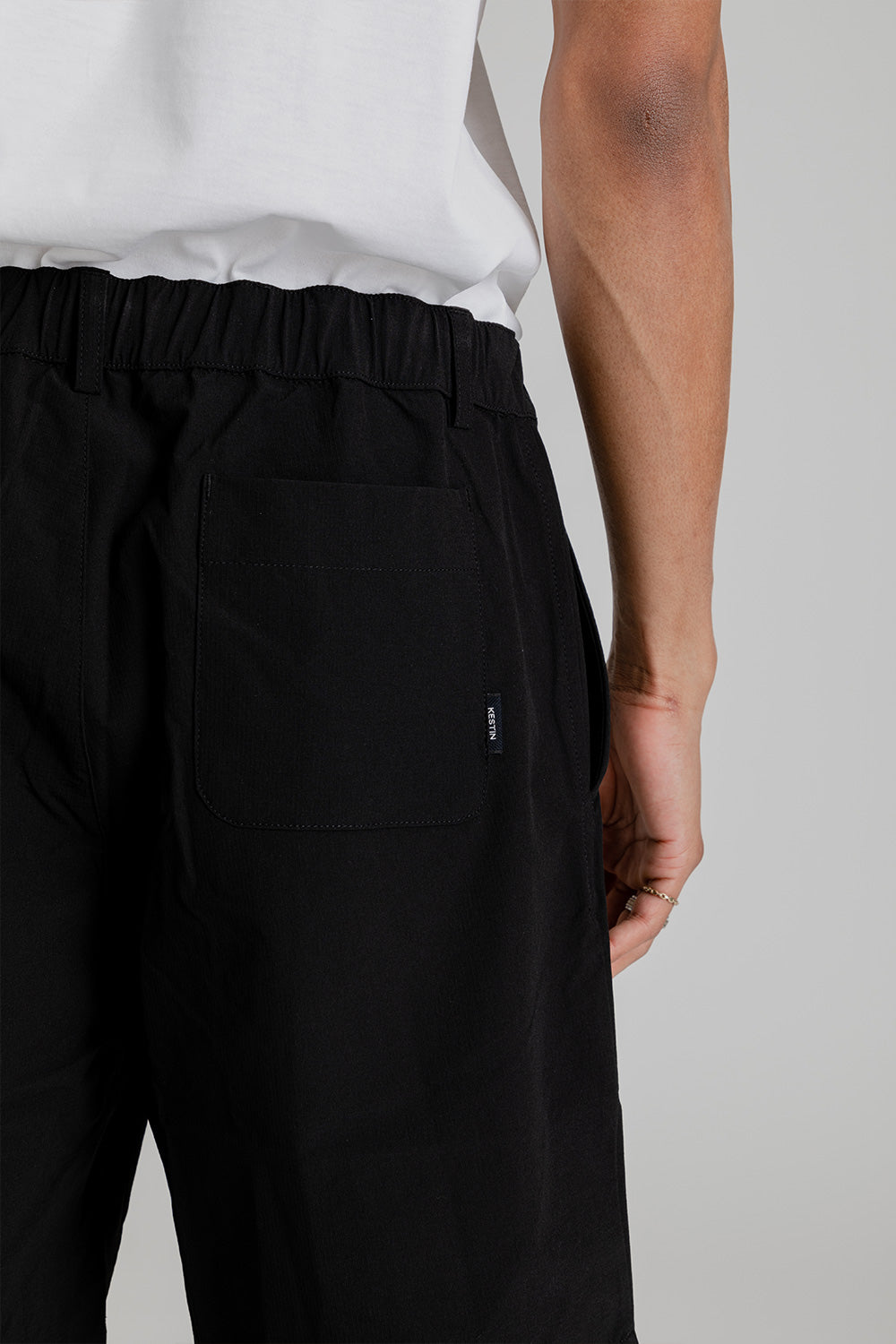 Kestin Inverness Ripstop Short in Black