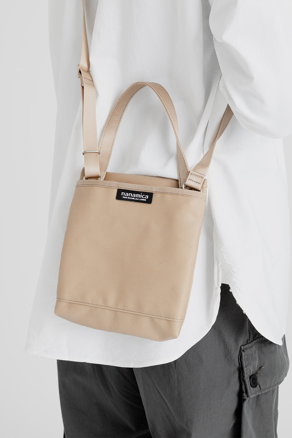 Nanamica tote outlet