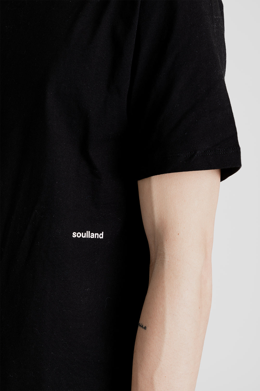 soulland_logic_coffey_tee_shirt_black