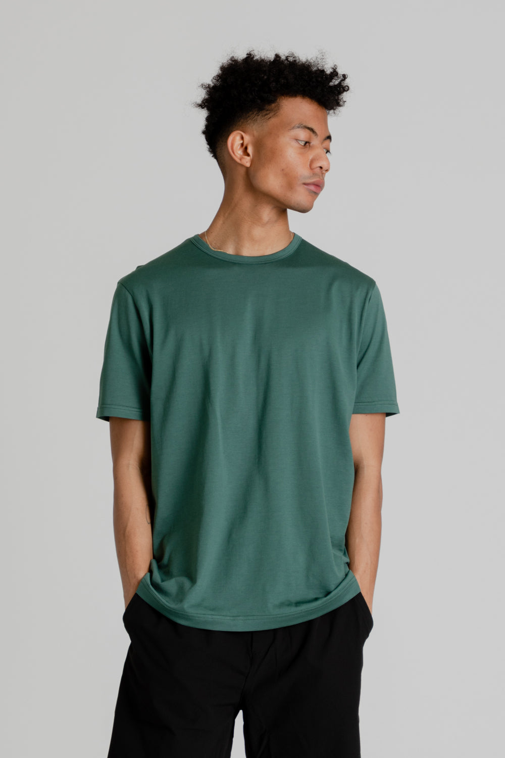 Sunspel Classic T-Shirt in Deep Green