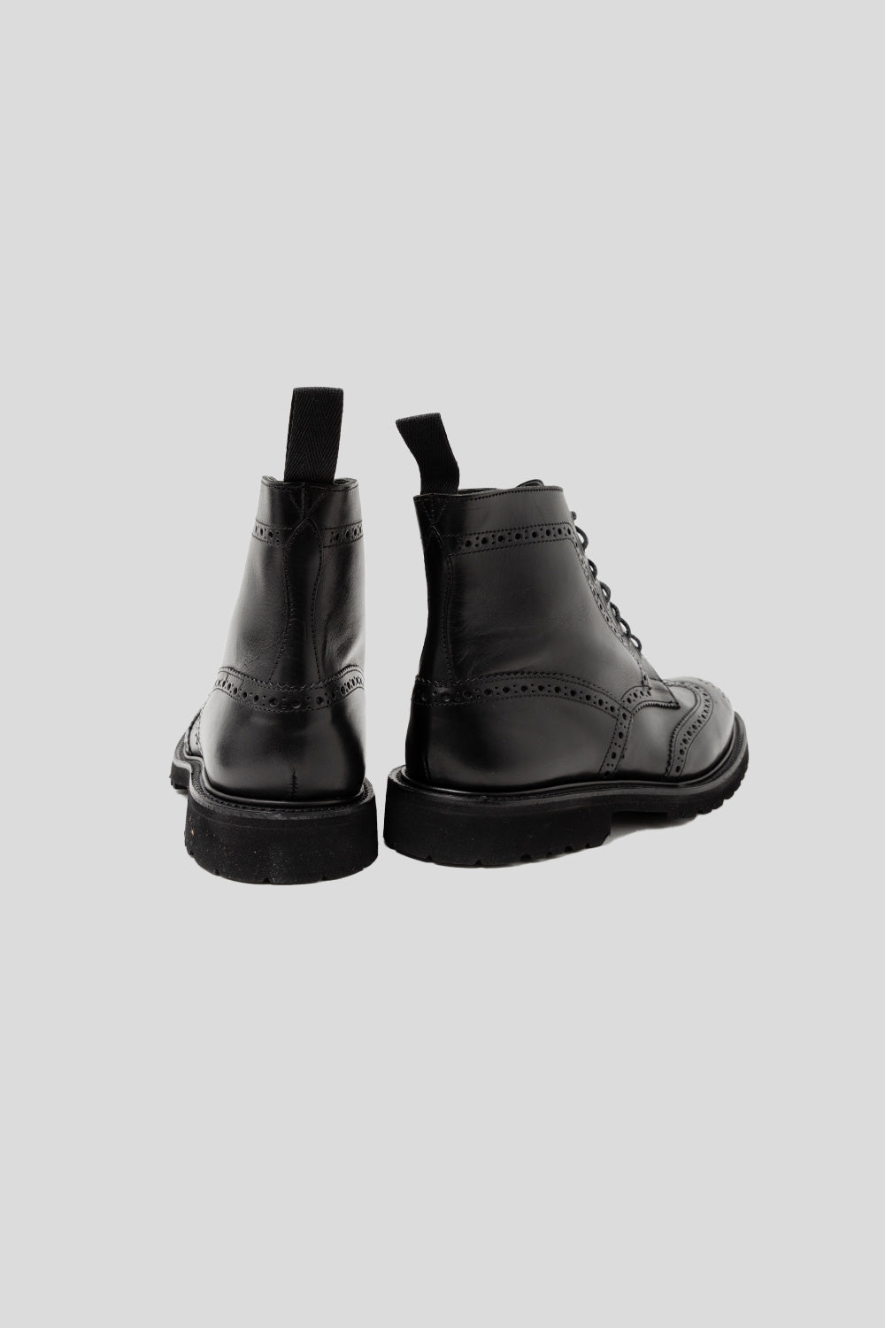 Tricker&#39;s Stow Vi-Lite Country Boot in Black Olivvia Classic