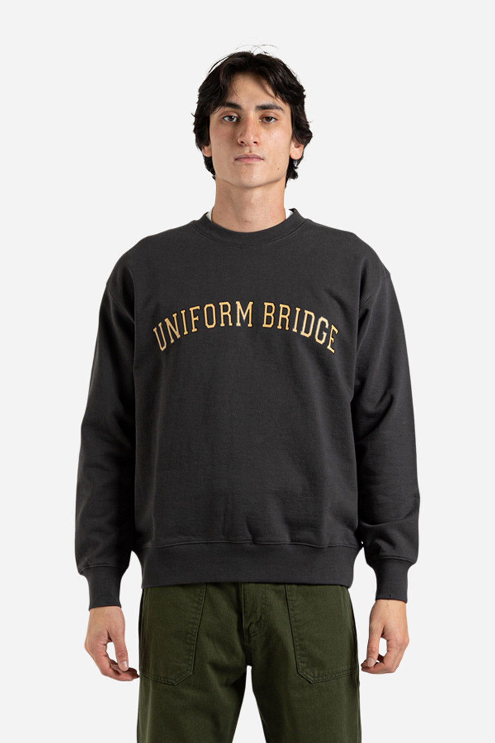 uniform_bridge_arch_sweater_charcoal