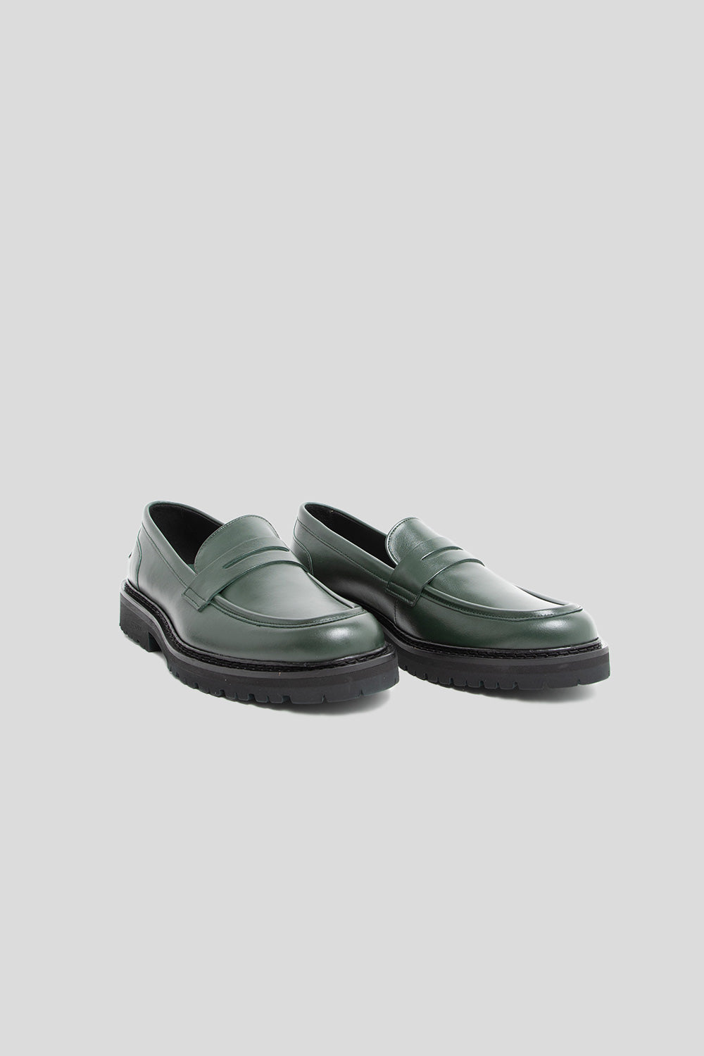 Vinny's Richee Penny Loafer in Basil Green